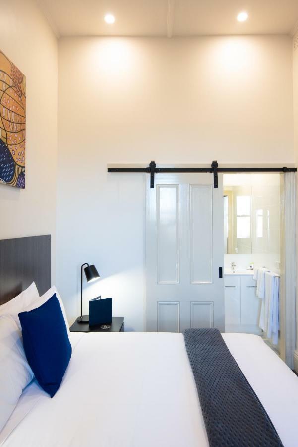 The Mile End Hotel Adelaide Buitenkant foto