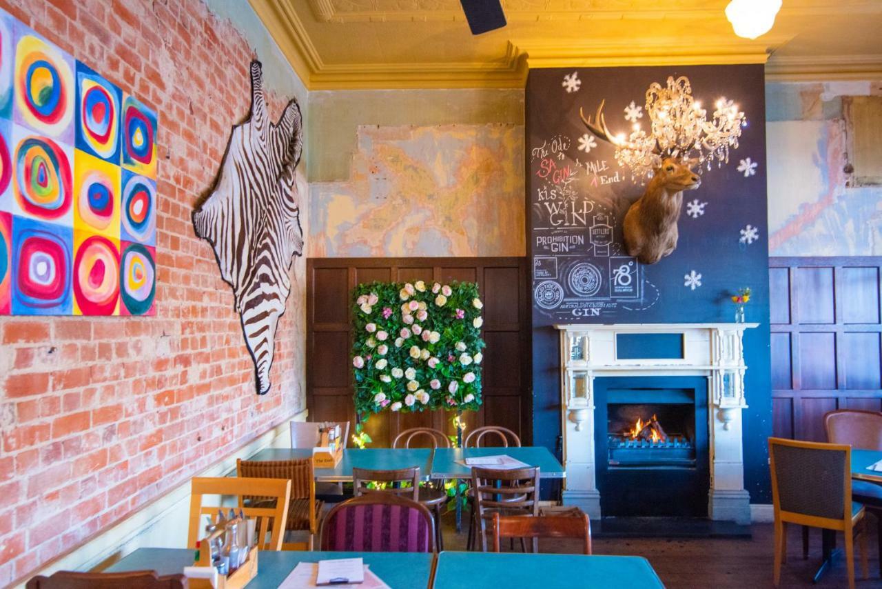 The Mile End Hotel Adelaide Buitenkant foto