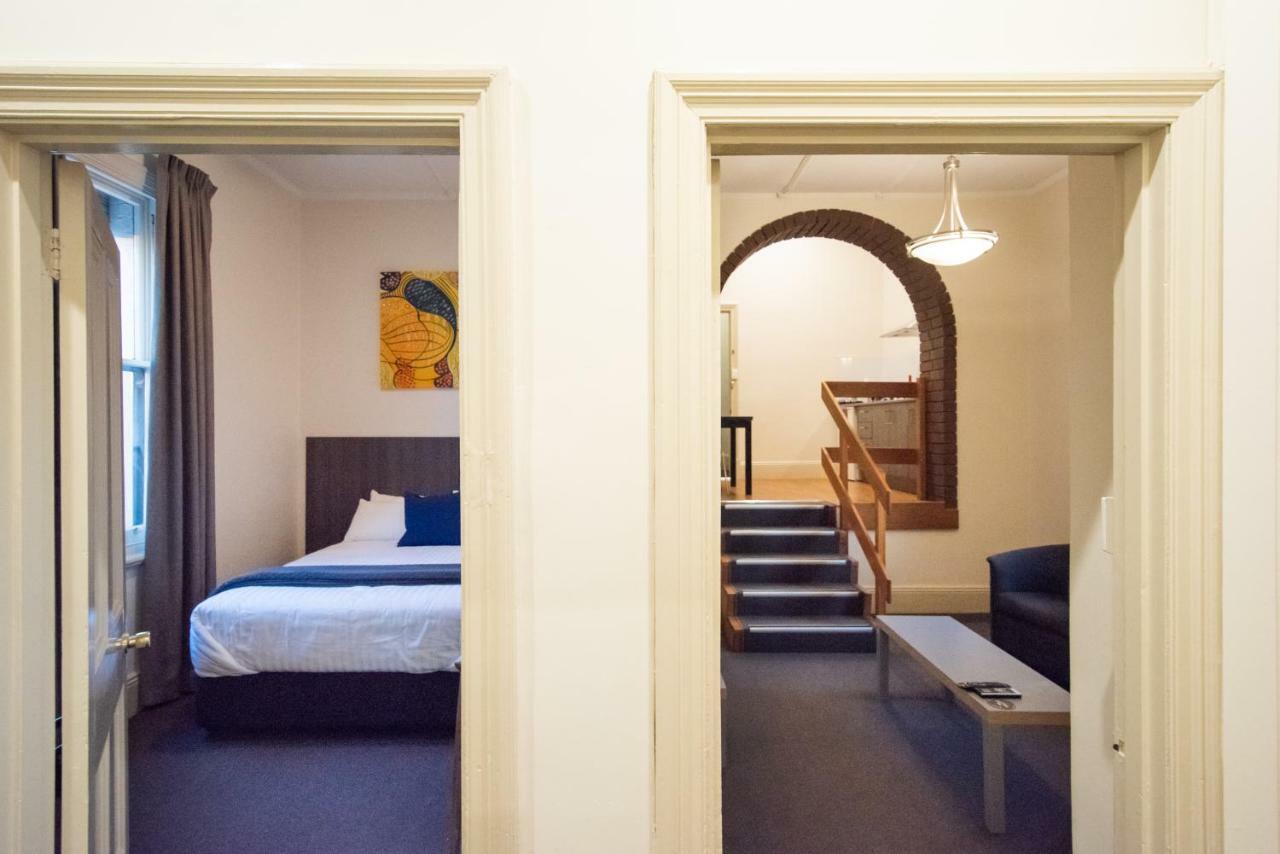 The Mile End Hotel Adelaide Buitenkant foto