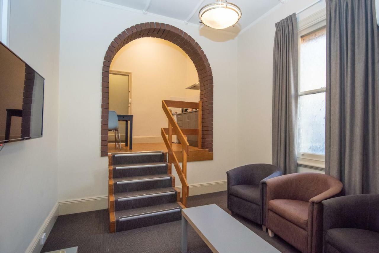 The Mile End Hotel Adelaide Buitenkant foto