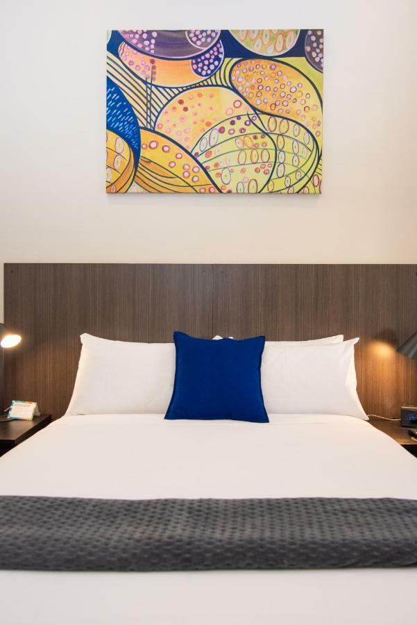 The Mile End Hotel Adelaide Buitenkant foto